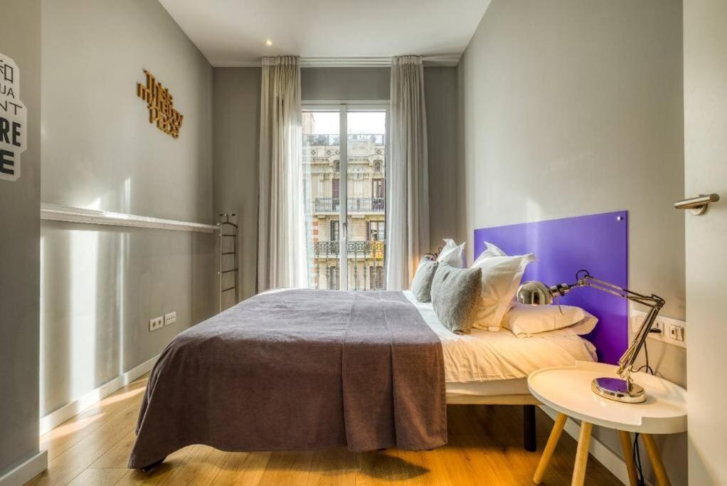 Beautiful 4Bd 4Ba Apartment In Eixample District Barcelona Exterior photo