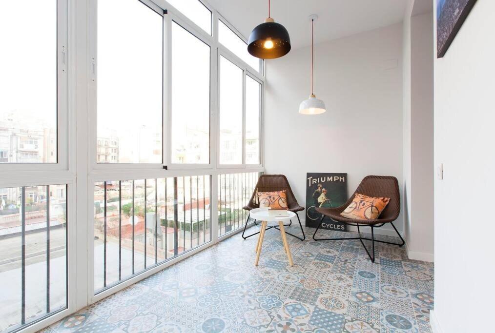 Beautiful 4Bd 4Ba Apartment In Eixample District Barcelona Exterior photo